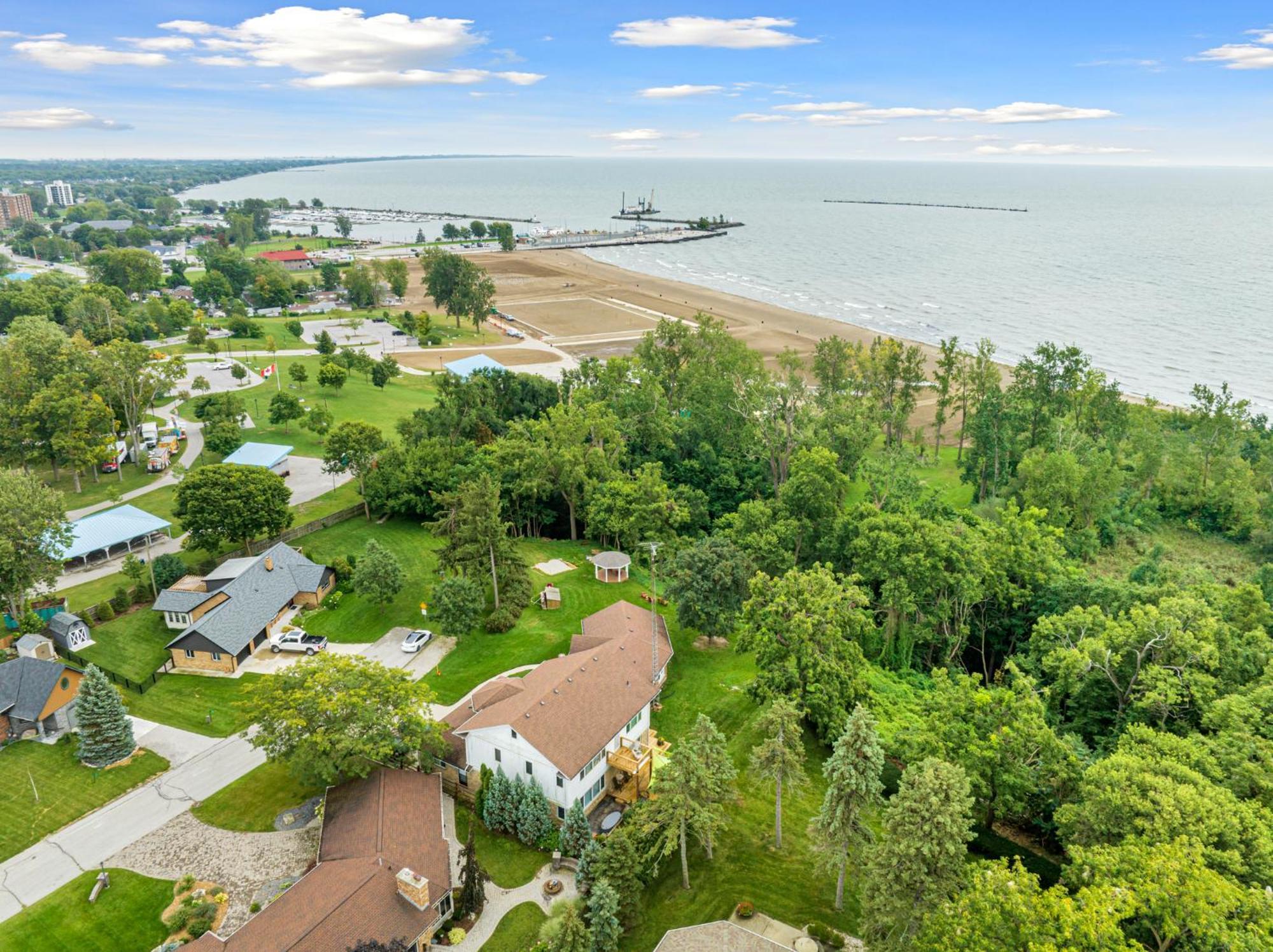 Coastal Suite #1 Cozy Suite #2 - Seacliff Beach Suites Leamington Exteriör bild